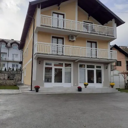 Villa Sweet Holiday